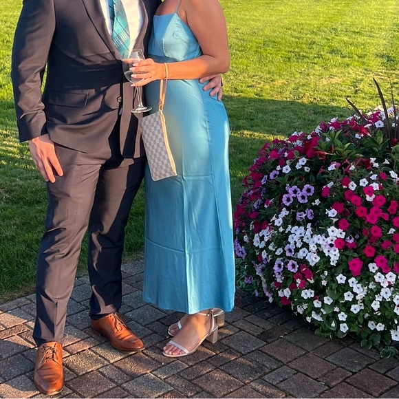 Abercrombie Blue Satin Dress - Picture 4 of 7